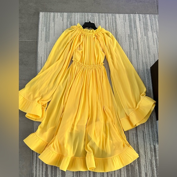 Chic Long Sleeve Yellow Dress - Picture 4 of 12